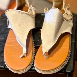 Beige canvas strappy sandals.  Size 7.5.